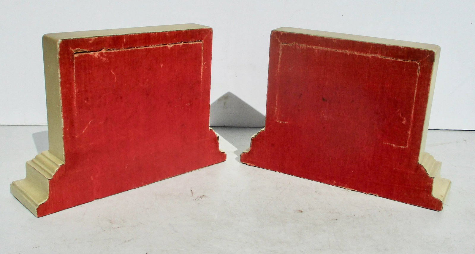Early 20th Century Austrian Watercolor and Wooden Bookends - a Pair - 2
