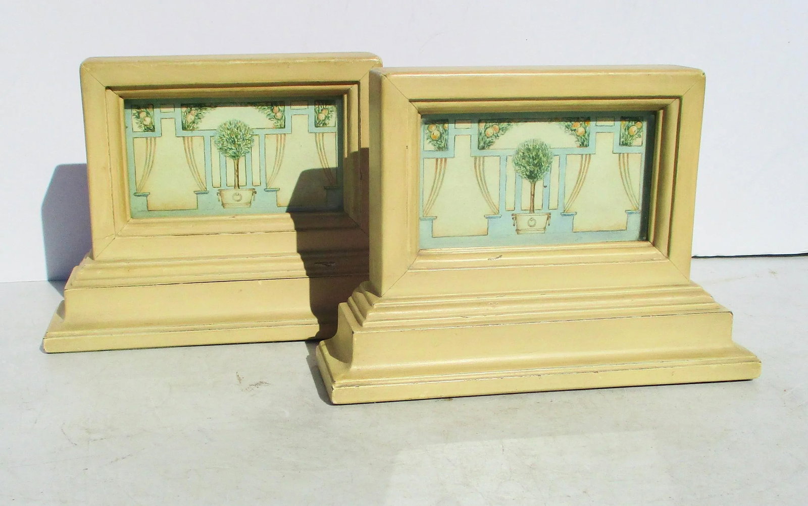 Early 20th Century Austrian Watercolor and Wooden Bookends - a Pair - 9
