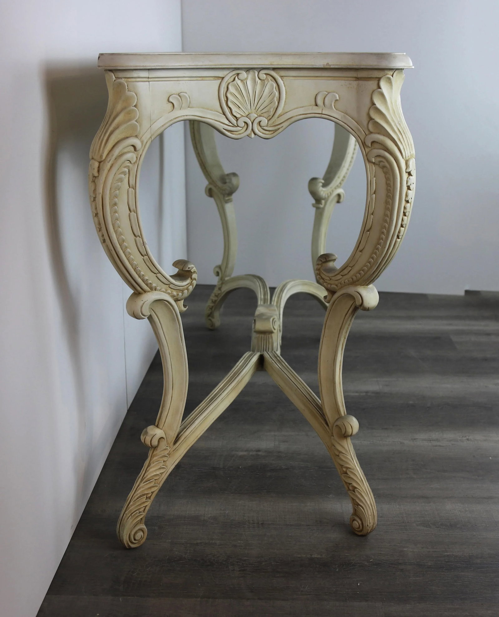 Hand-Carved Victorian Style . Entrance Table, Console Table - 6
