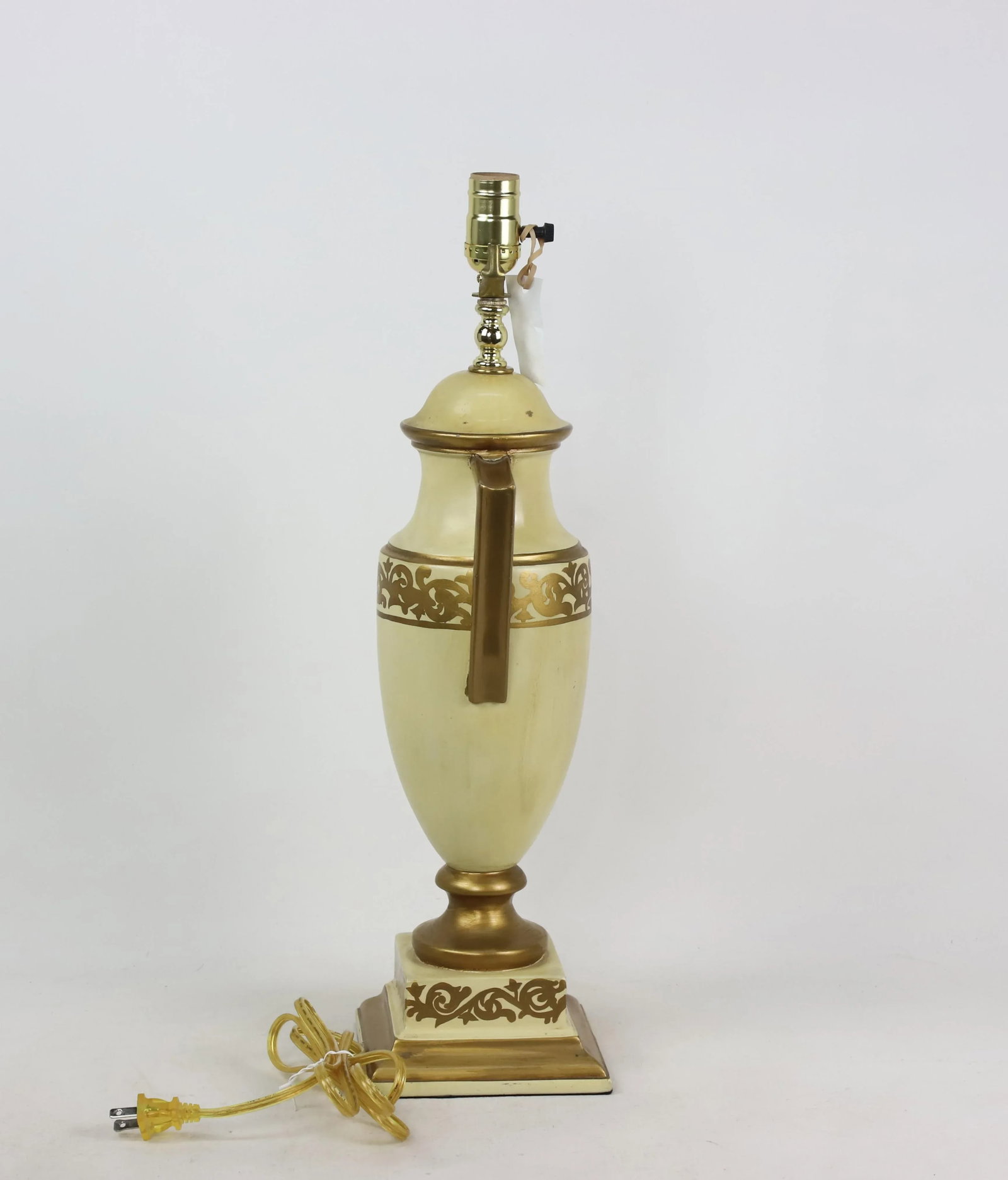 Retro Yellow Hand Painted Gold Pattern Trophy Table Lamp, Brunschwig & Fils Old Collection - 5