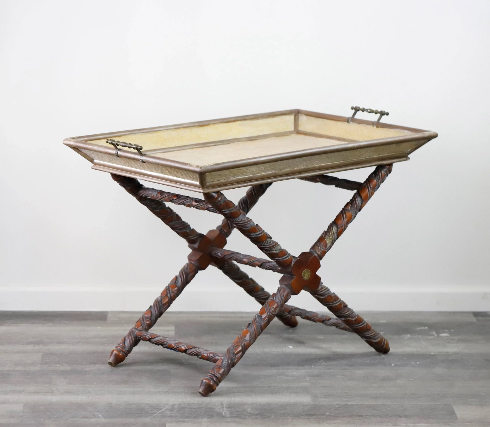 Vintage Exquisite Tray Side Table, White and Gold Lacquered Straw Tray Table Top, - 5