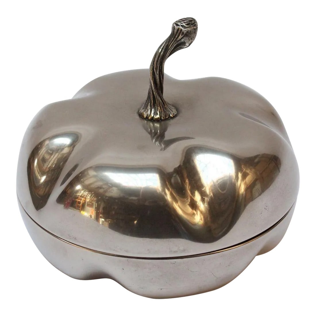 Mid-Century Italian Modern Silver-Plated "Squash" Lidded Serving / Candy Dish: Mid-Century Italian Modern silver-plated snack/candy/serving dish with lidded top formed to resemble a squash. This is a shorter, uninsulated version of fruit and vegetable-formed ice buckets made in 