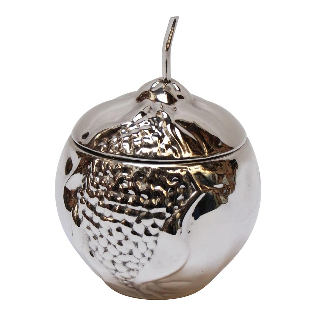 Italian Modernist Silver-Plated Insulated "Pomegranate" Ice Bucket by Teghini: Mid-Century Italian Modern "pomegranate-form" ice bucket with silver plate exterior and white plastic interior designed by Argenteria Teghini (ca. late 1960s/early 1970s, Florence, Italy). Features a