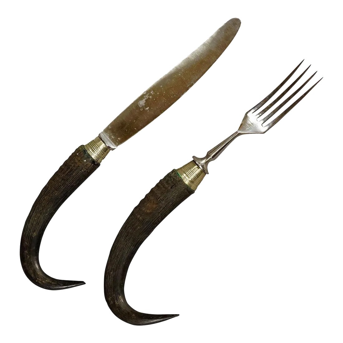 Antique Set of Rustic Hunters Cutlery With Chamois Horn Handles: Antique Set of Rustic Hunters Cutlery with Chamois Horn Handles A rare antique set of knive and fork. The handles are made of genuine chamois horn. Tines and blade are made of galvanized metal.