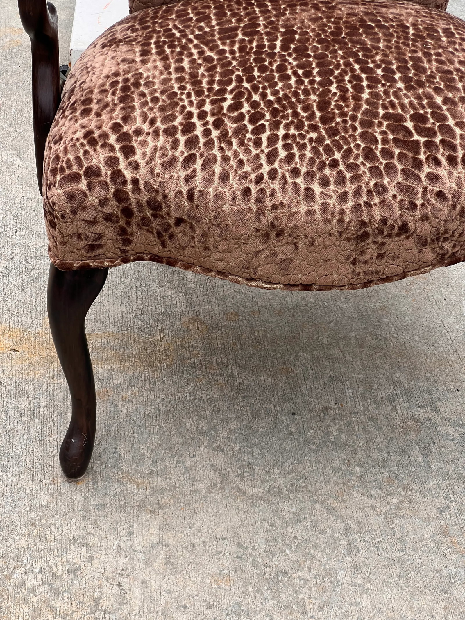 1940s Cheetah Textile Wooden Chair - 8