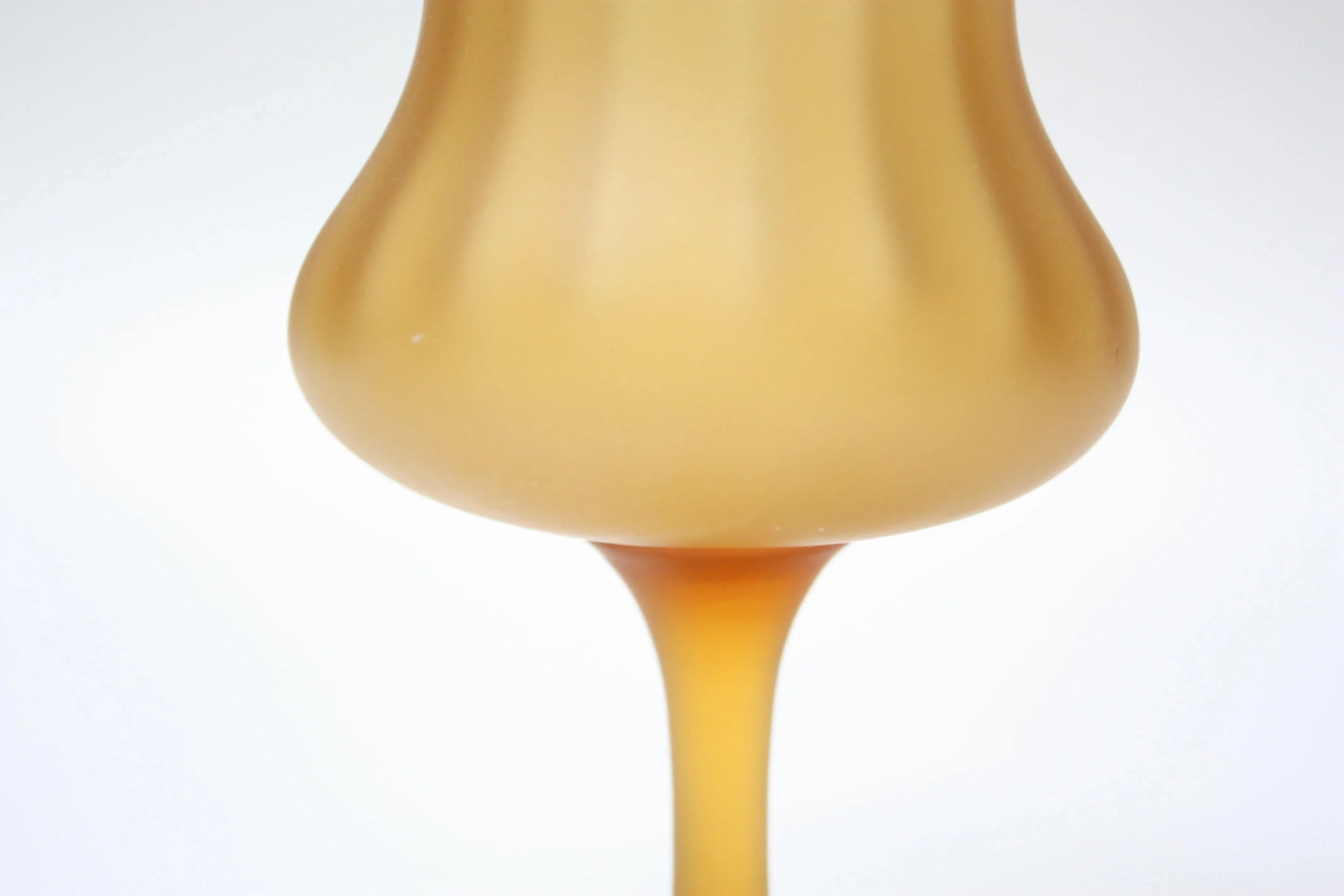 Vintage Italian Honey Amber Frosted Glass Vase - 4
