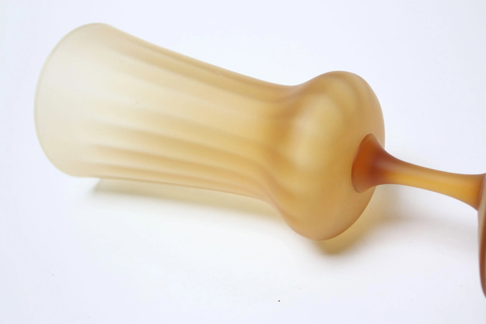 Vintage Italian Honey Amber Frosted Glass Vase - 8