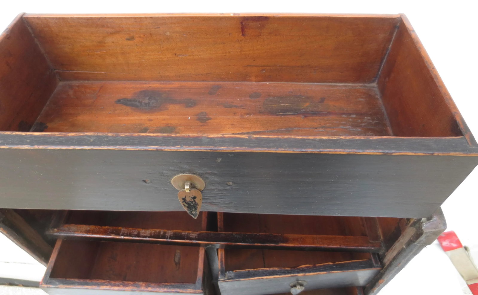 Antique Chinese Table Chest - 4