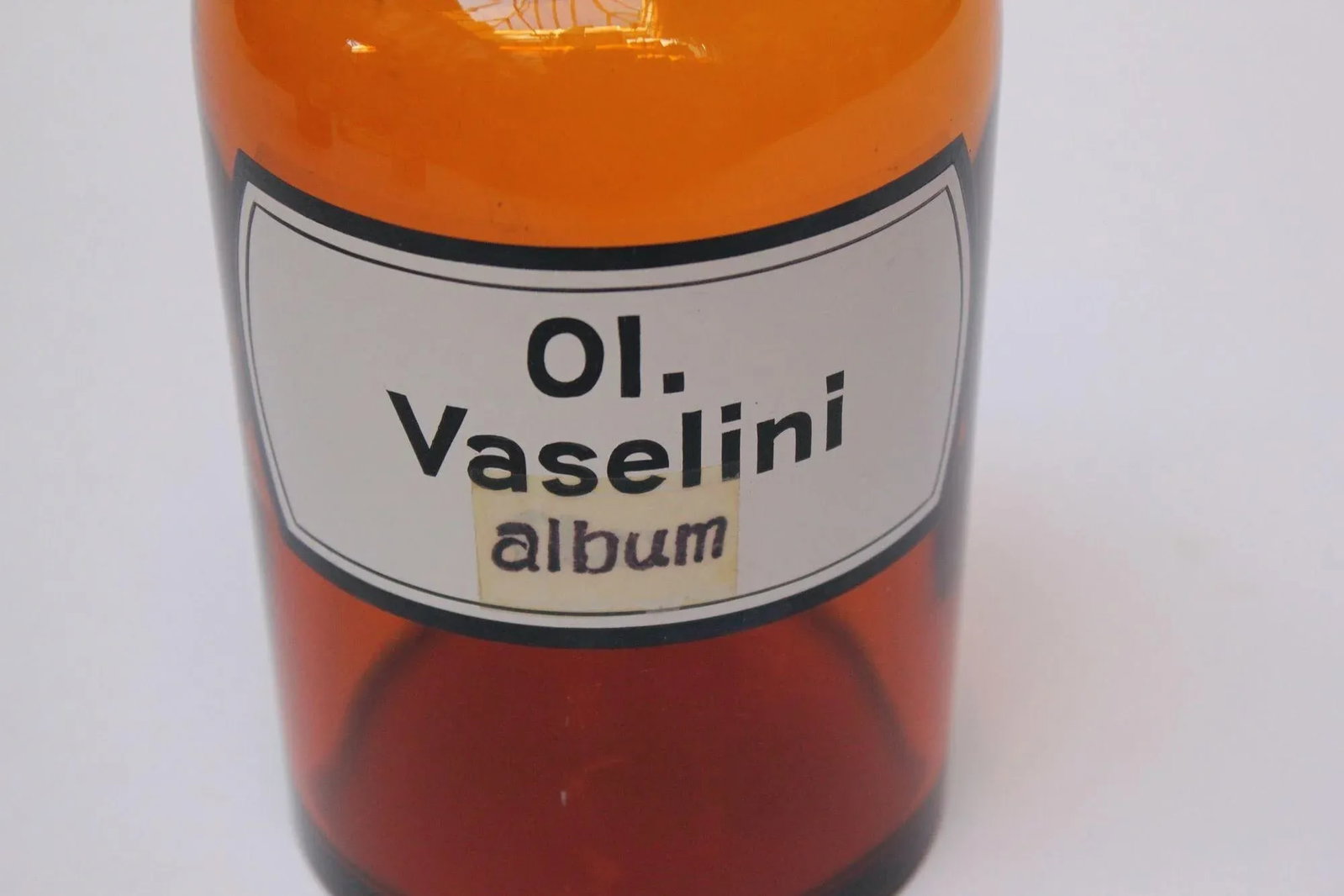 Vintage German Amber Glass "Ol. Vaselini" Apothecary Bottle - 6