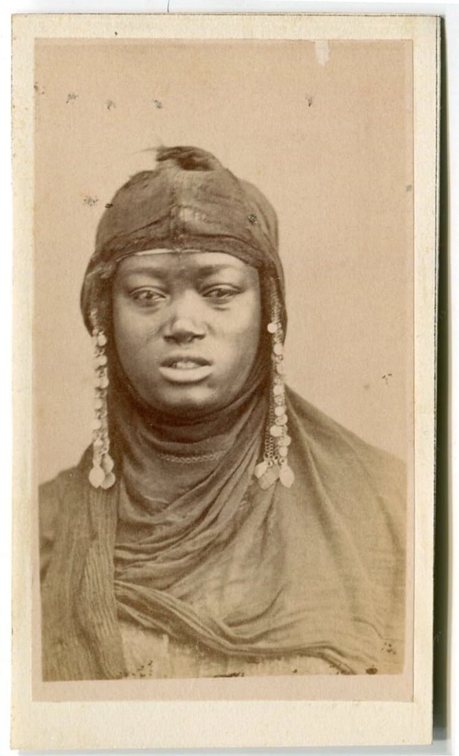CDV Photograph Orientalist Portrait, Women x9 - 2
