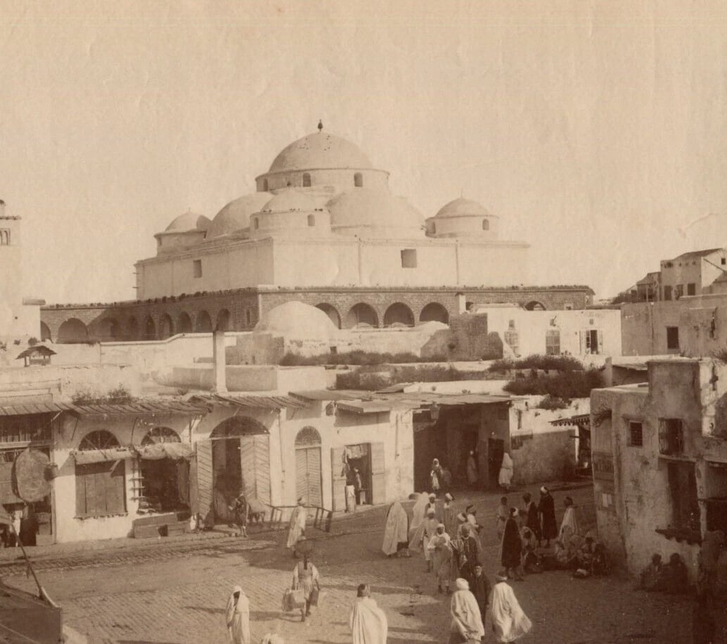 Vintage Photographs Africa, Orientalism, Tunis, Place Bab-Souika - 3