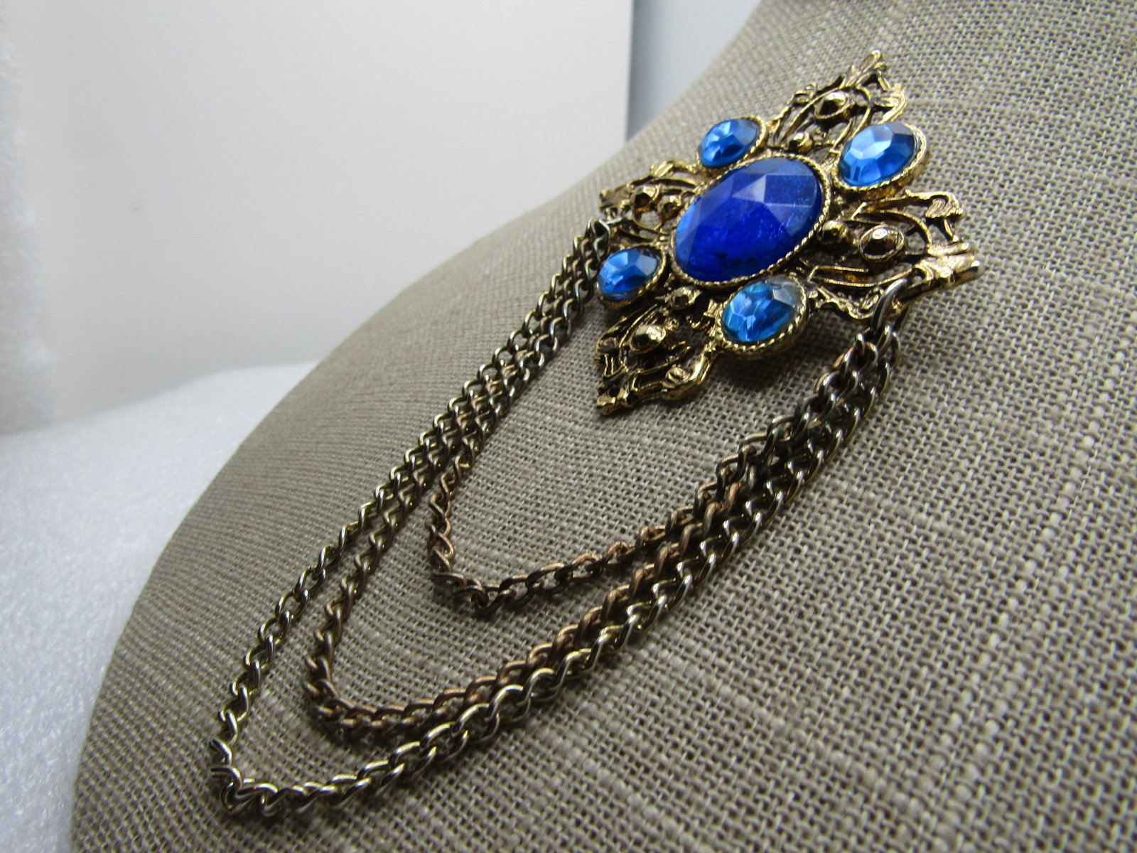 Vintage Blue Rhinestone Brooch, Chain Dangles, 4.5" by 2", 1980's. - 3