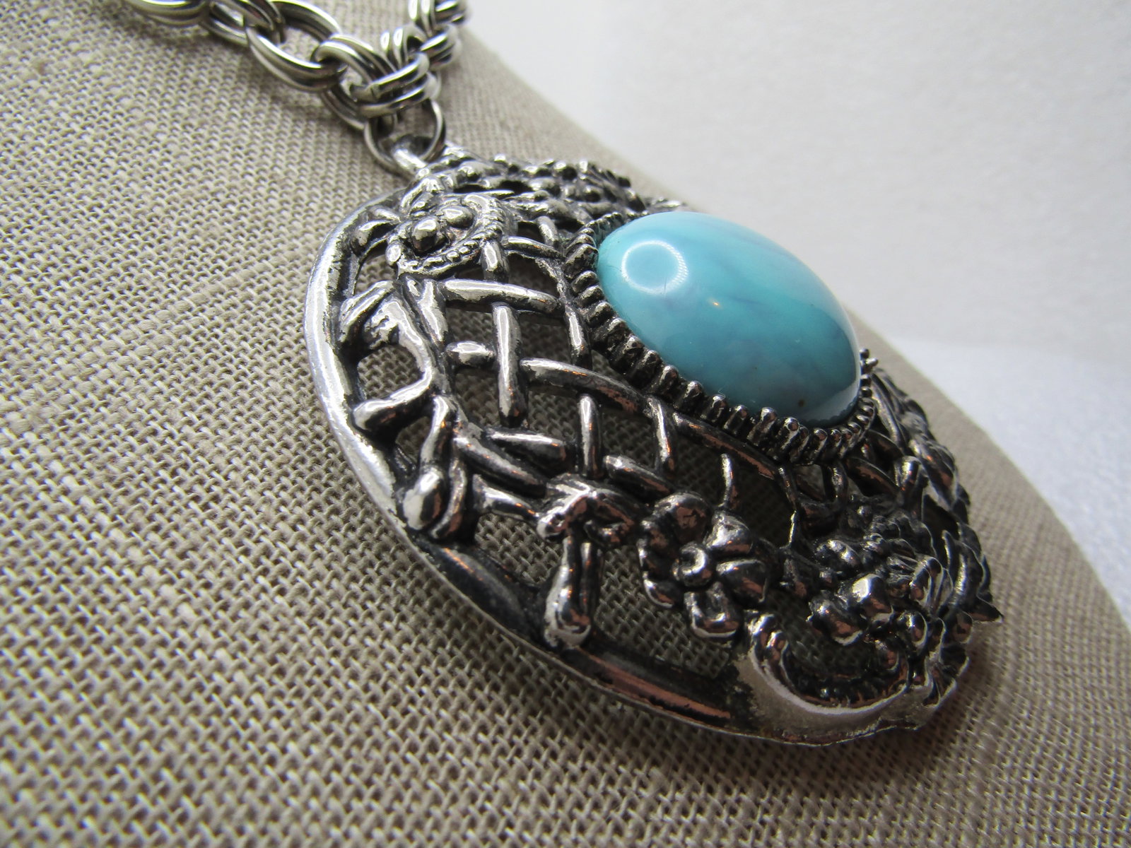Vintage Faux Turquoise Medallion Necklace, 16"-19" Chunky, 1970's-1980's - 2