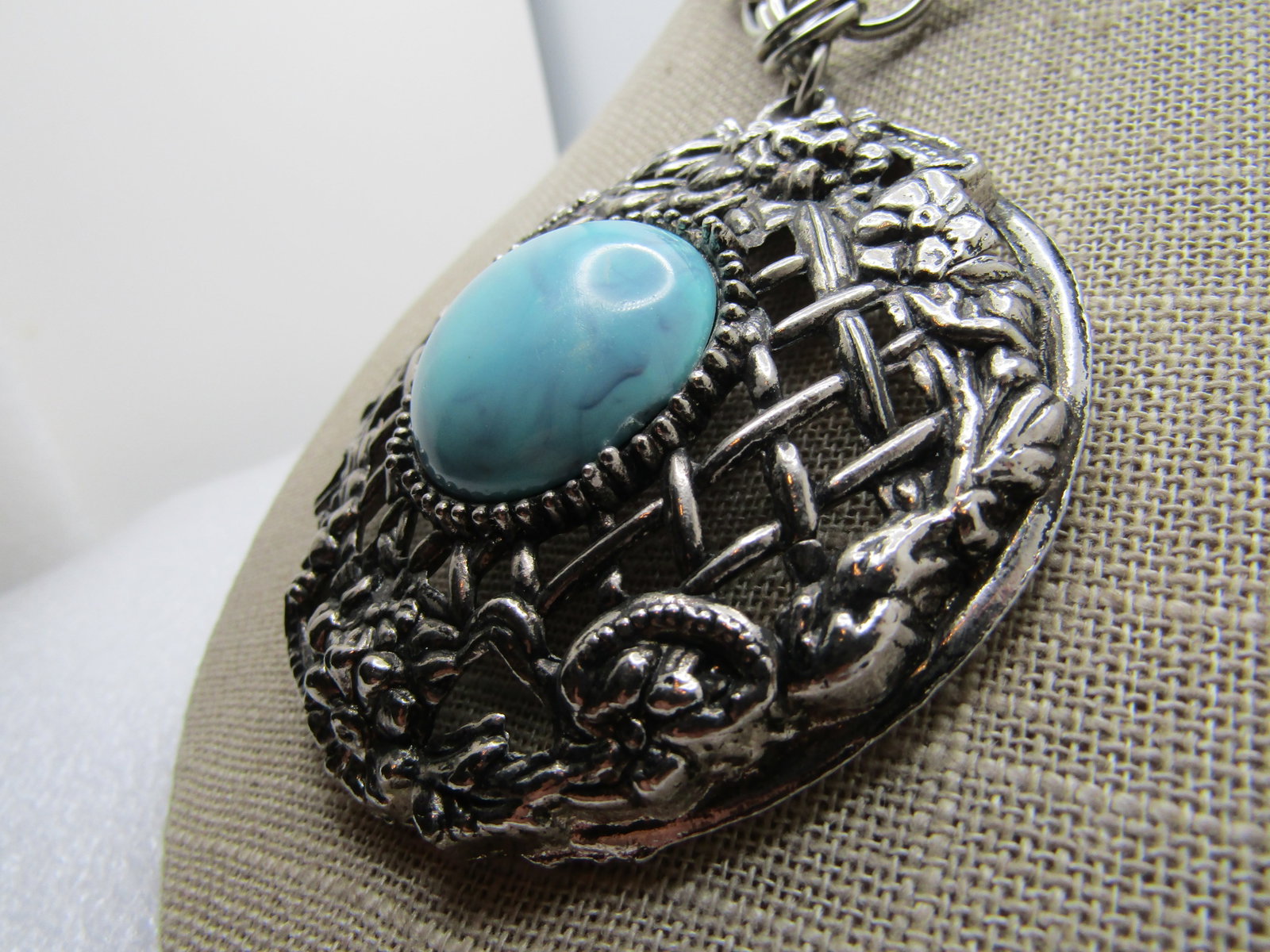 Vintage Faux Turquoise Medallion Necklace, 16"-19" Chunky, 1970's-1980's - 3