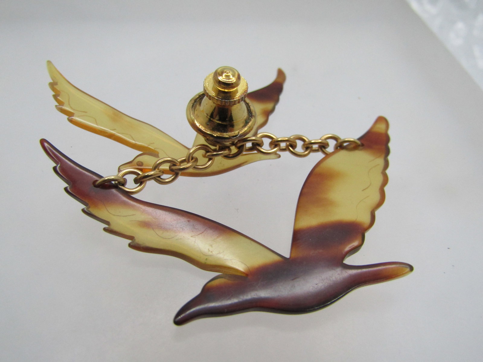 Vintage Tortoiseshell Double Seagull Tie tack with Dangle. 1960's-1970' - 4