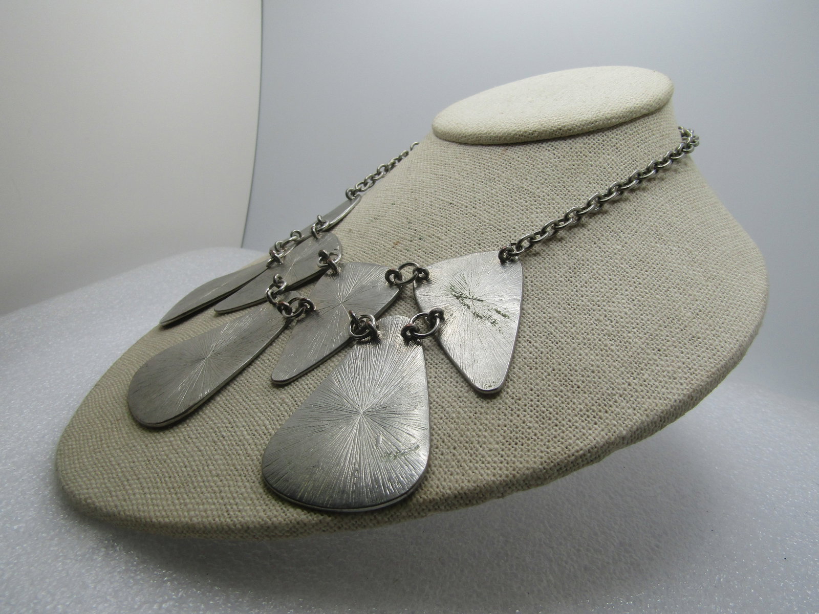 Vintage Triangular Drop Bib Necklace, 18", 1980's-1990's, Tribal Vibe - 2