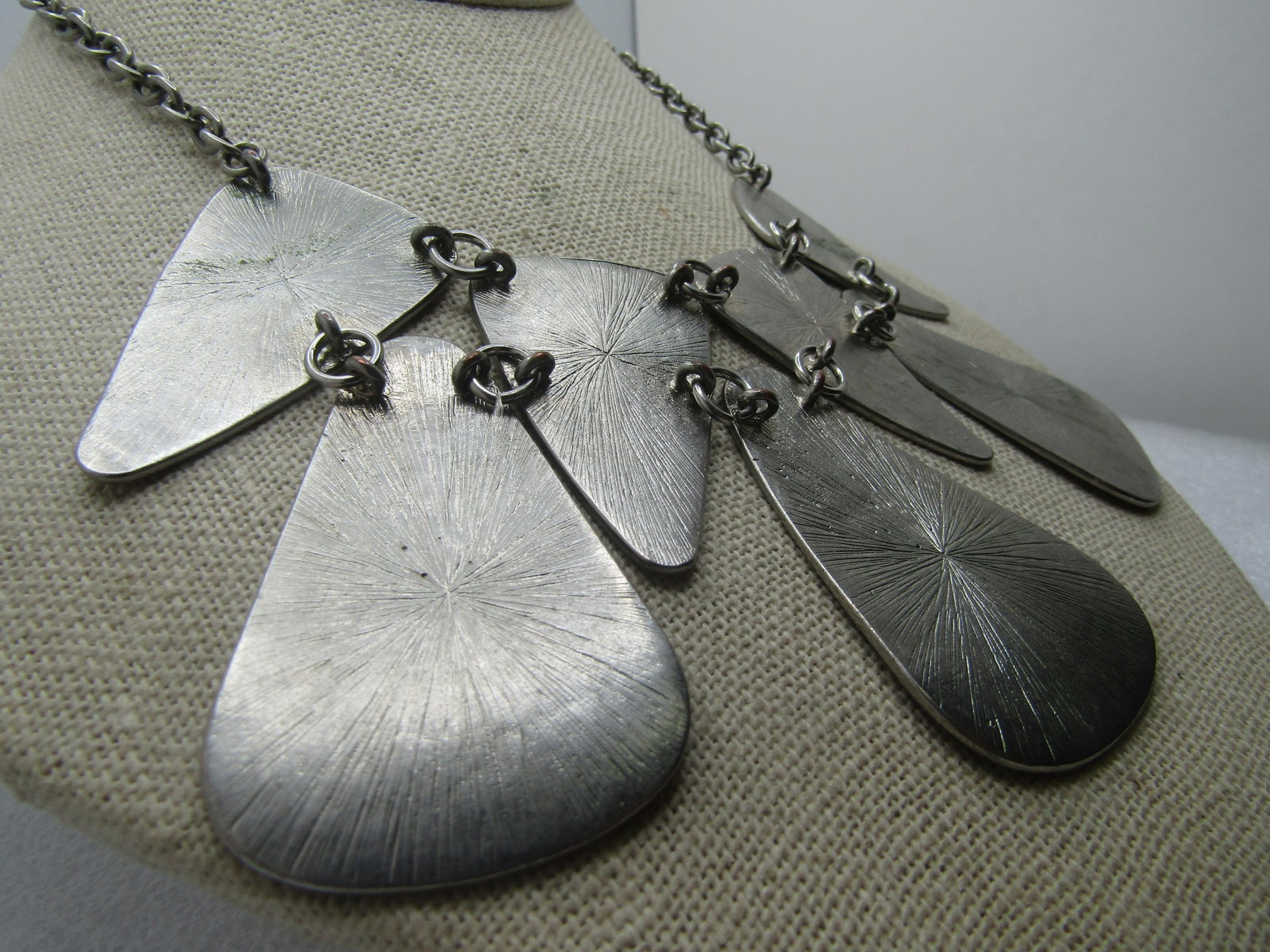 Vintage Triangular Drop Bib Necklace, 18", 1980's-1990's, Tribal Vibe - 4