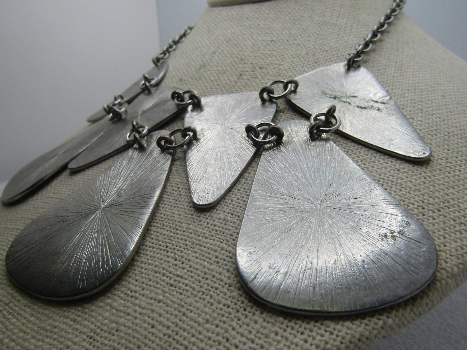 Vintage Triangular Drop Bib Necklace, 18", 1980's-1990's, Tribal Vibe - 5