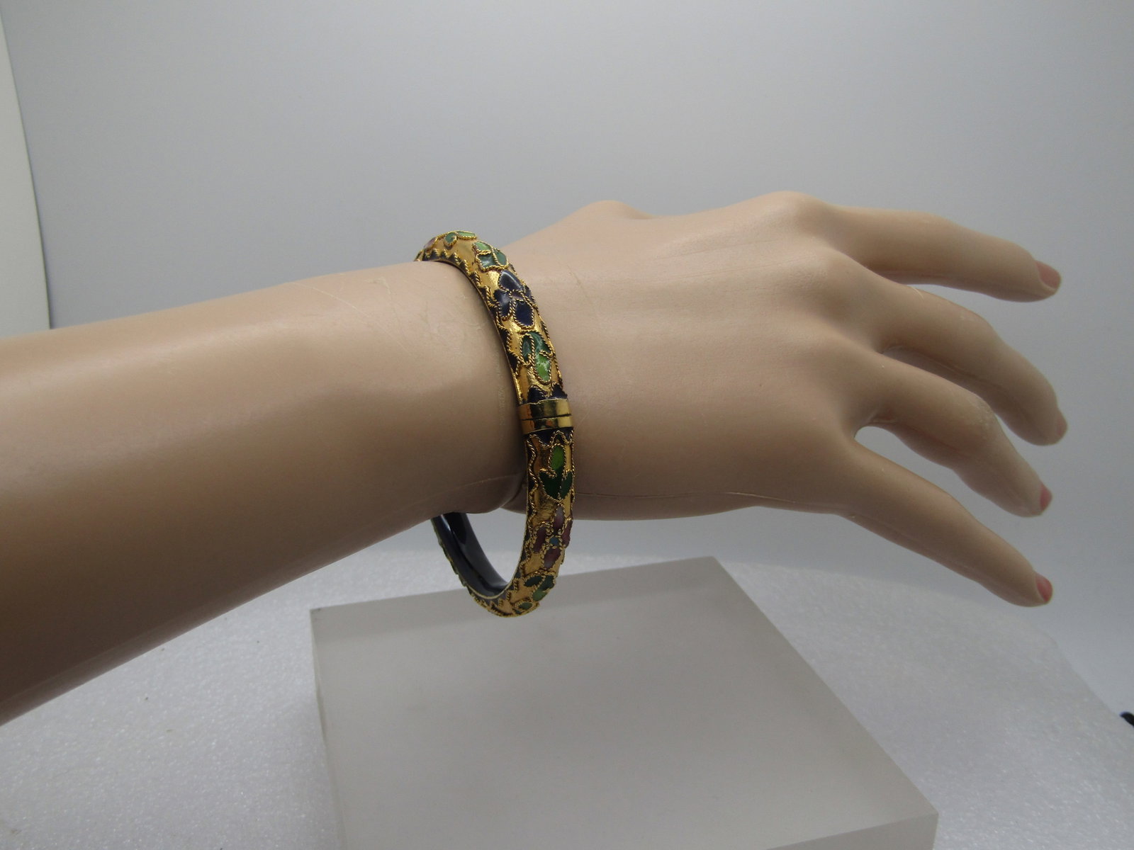 Vintage Cloisonne Hinged Bracelet, 7.25", Blue, Gold Floral, 1970's-1980's - 6