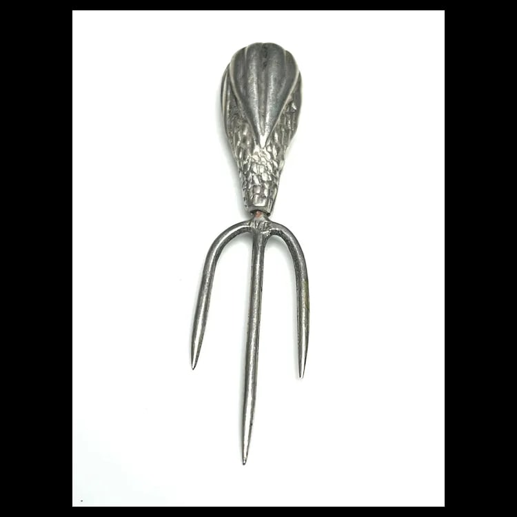 Vintage Sterling Silver Corn and the Cobb Fork - 4