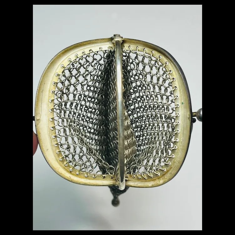 Vintage Sterling Silver Chainmail Two Compartment Coin Purse/ Pendant - 5