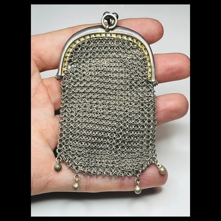 Vintage Sterling Silver Chainmail Two Compartment Coin Purse/ Pendant - 7
