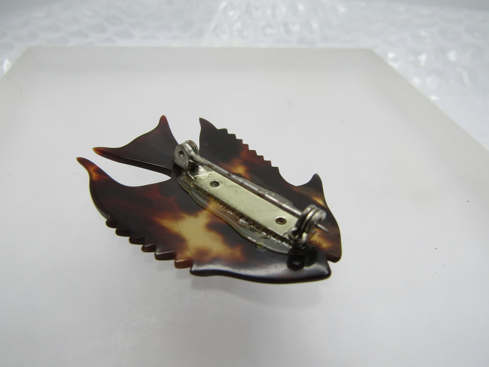 Vintage Tortoiseshell Fish/Shark Tack Pin, 1960's-1970's - 4