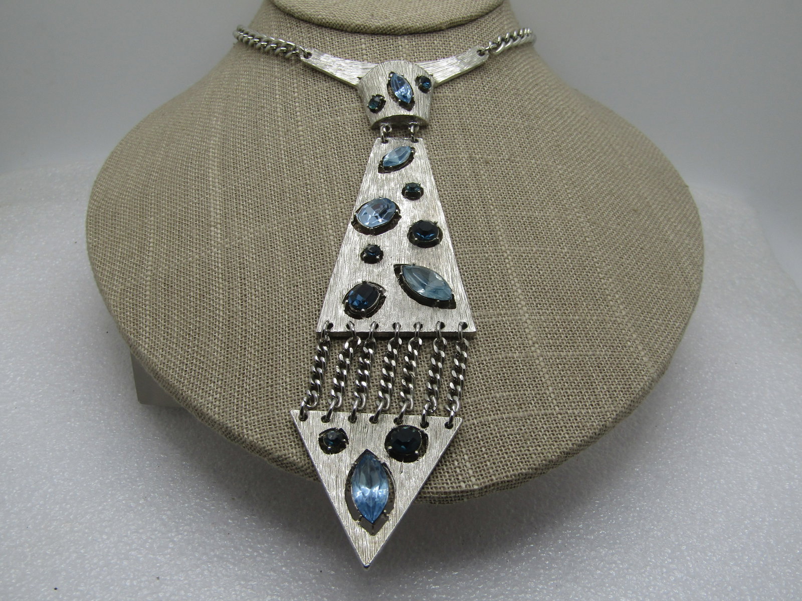 Vintage Blue Rhinestone Tie Necklace, 1960's-1970's, 15.5" - 4