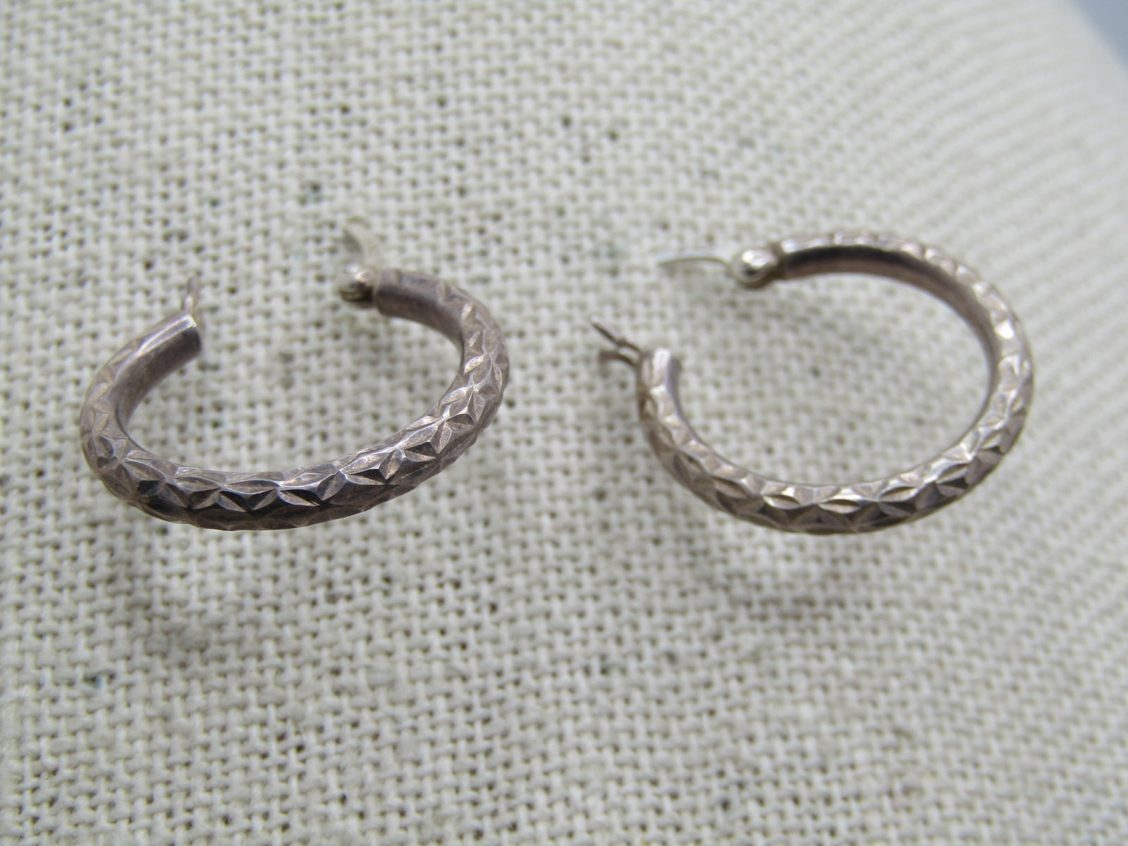 Vintage Sterling Notched Hoop Earrings, Pierced, 1970's-1980's, Signed - 4