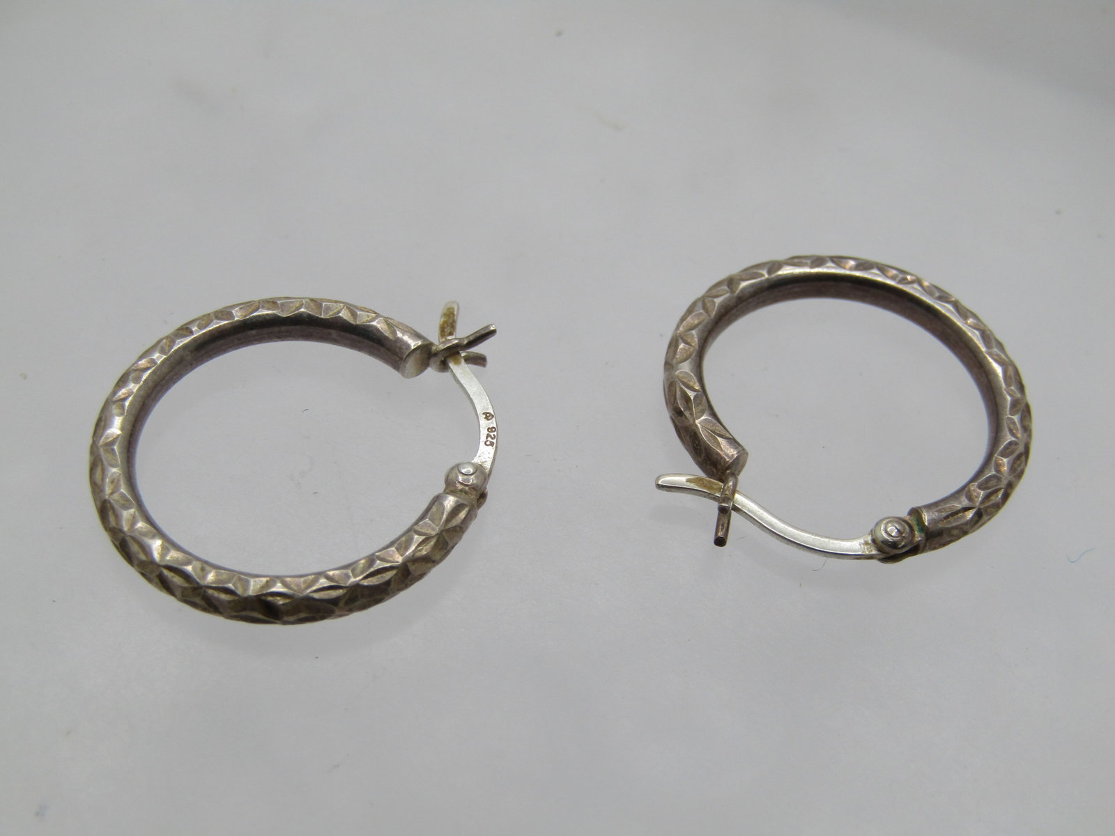 Vintage Sterling Notched Hoop Earrings, Pierced, 1970's-1980's, Signed - 5