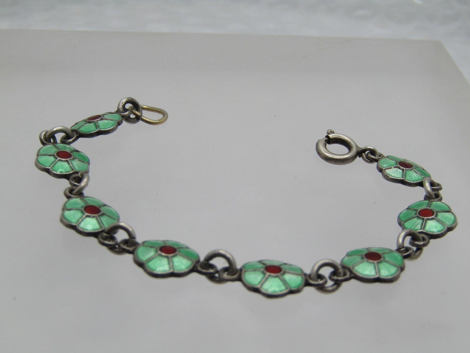 Vintage Green Guilloche Floral Link Bracelet, Signed Volmer Bahner, Denmark, 5.25": Title: Vintage Green Guilloche Floral Link Bracelet, Signed Volmer Bahner, Denmark, 5.25" Description: Vintage Green Guilloche Floral Link Bracelet, Signed Volmer Bahner, Denmark, 5.25". This is a