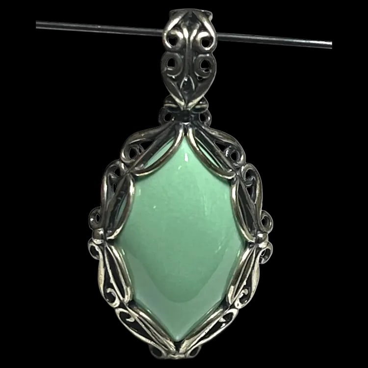 Carolyn Pollack Sterling Silver Chrysoprase Oval Enhancer Pendant (1 of 8)