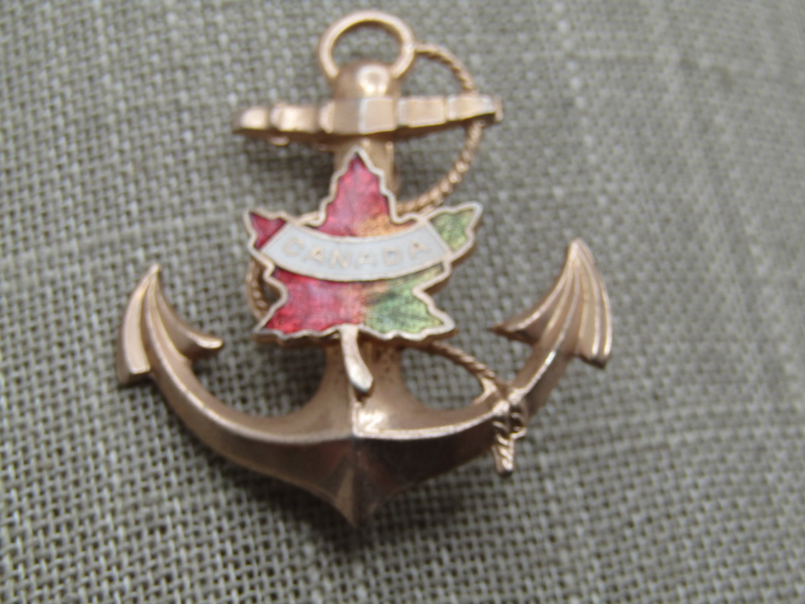 Vintage Anchor & Canada Maple Leaf Brooch, 1950's-1960's, C-Clasp: Title: Vintage Anchor & Canada Maple Leaf Brooch, 1950's-1960's, C-Clasp Description: Vintage Anchor & Canada Maple Leaf Brooch, 1950's-1960's, C-Clasp. Gold tone and appx. 1.75" tall and 1.5" wide. I
