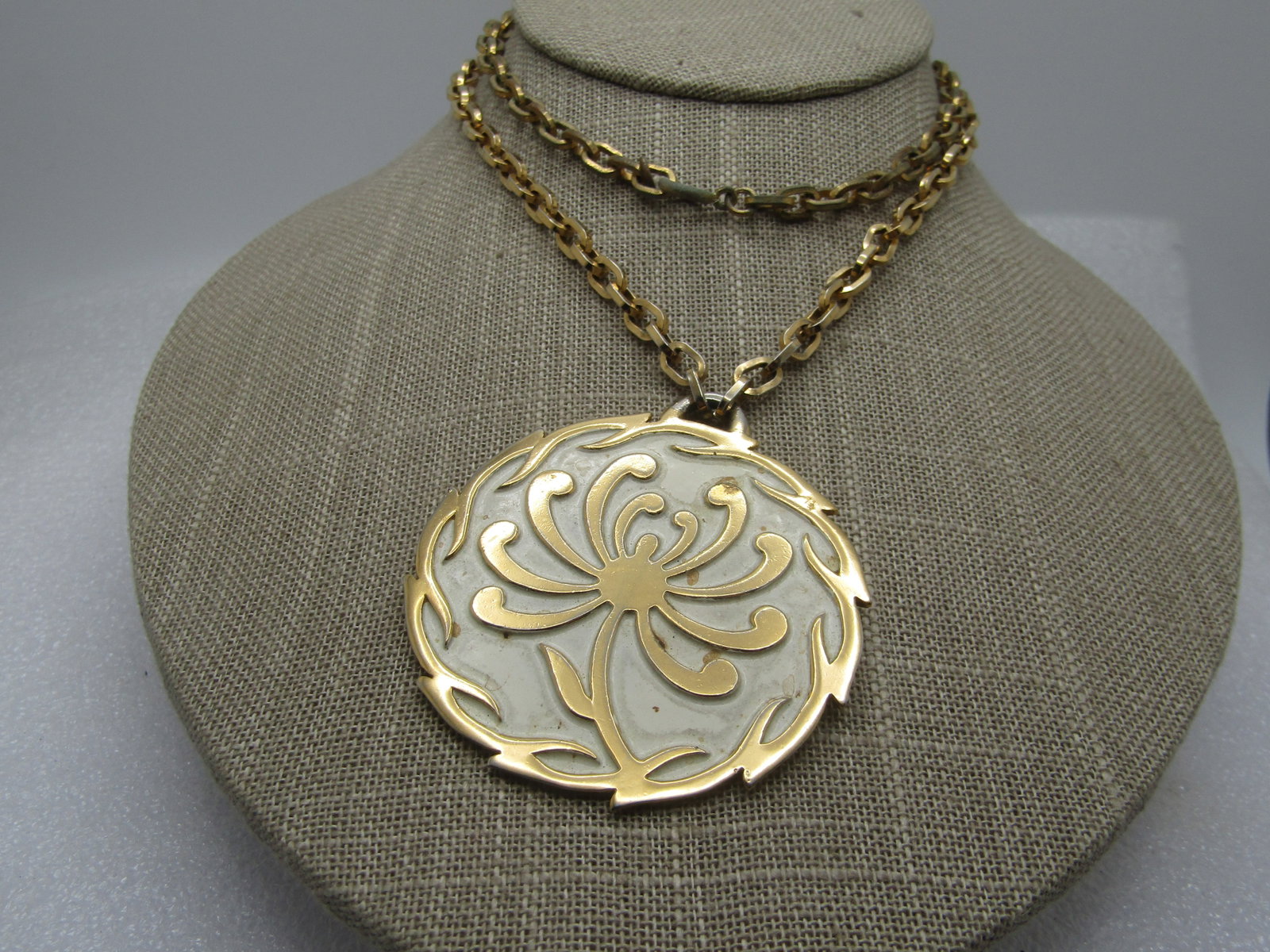 Vintage White Enameled Medallion Necklace, 24", Crown Trifari, 1960's (1 of 5)