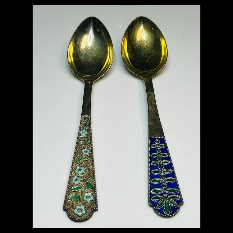 Two Vintage Soviet Russian 875 Silver and Enamel Detailed Teaspoons Gold Wash - 2