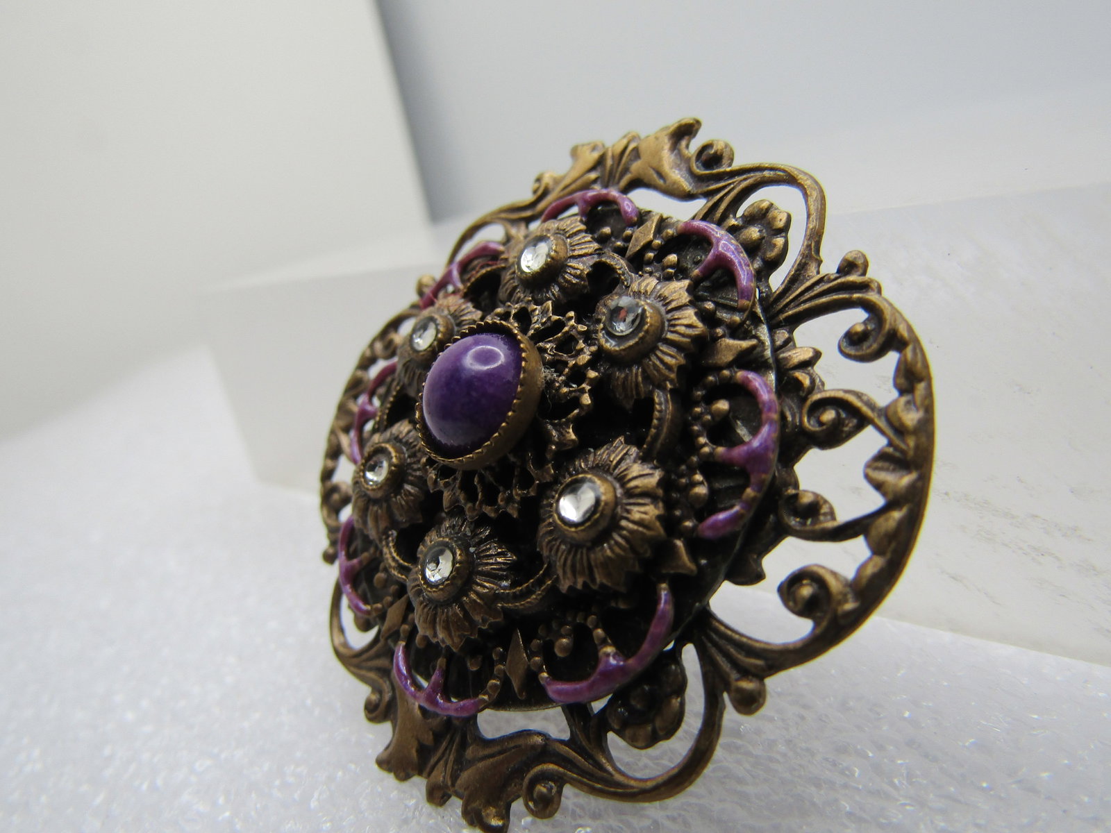 Vintage Filigree Tiered Enameled Brooch, Rhinestone Accents, 1980's - 4