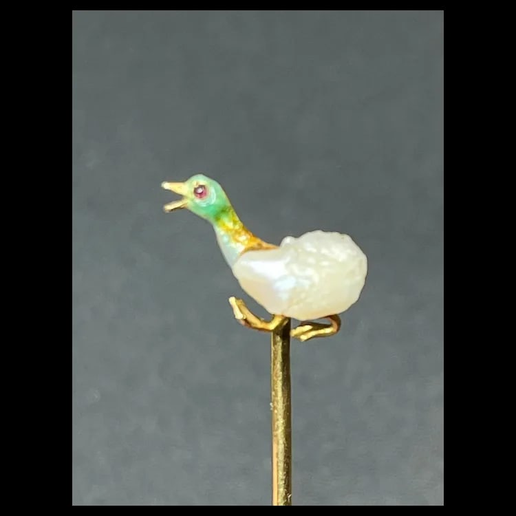 Vintage Enamel Duck and Pearl 14k Gold Stickpin - 2