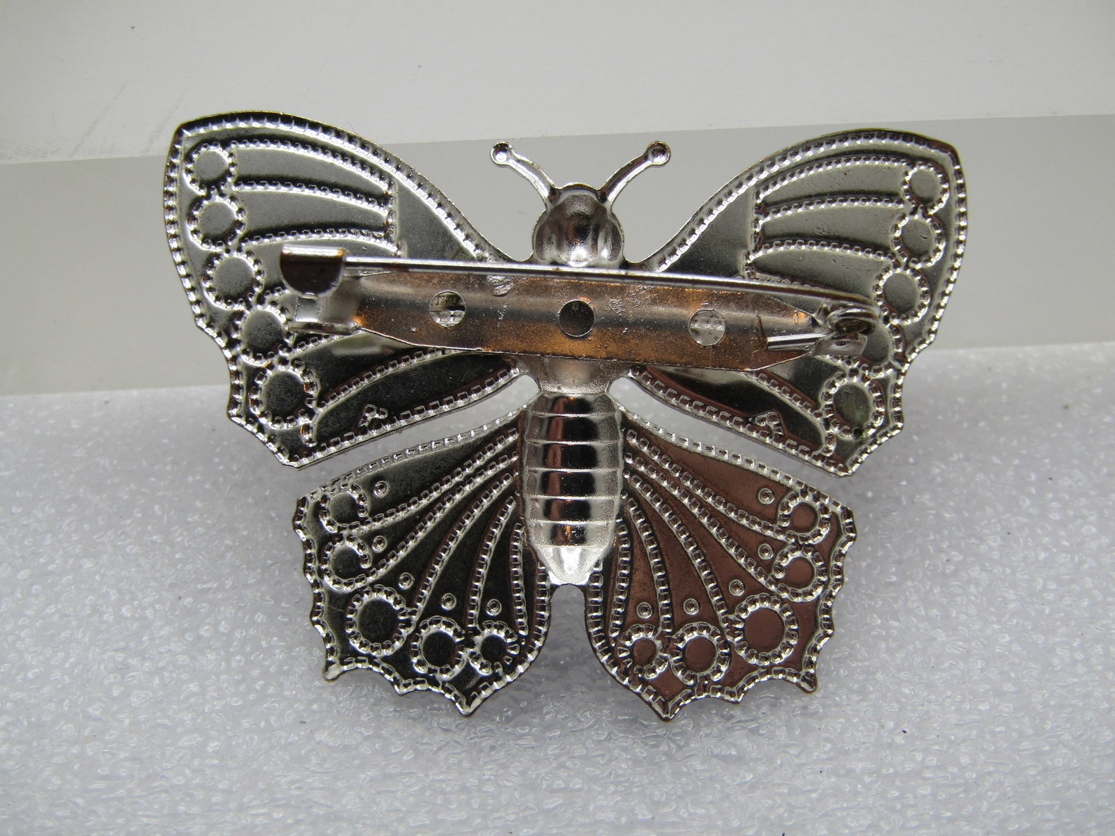 Vintage Enameled Butterfly Brooch, Pressed Metal, 1960's-1970's - 4