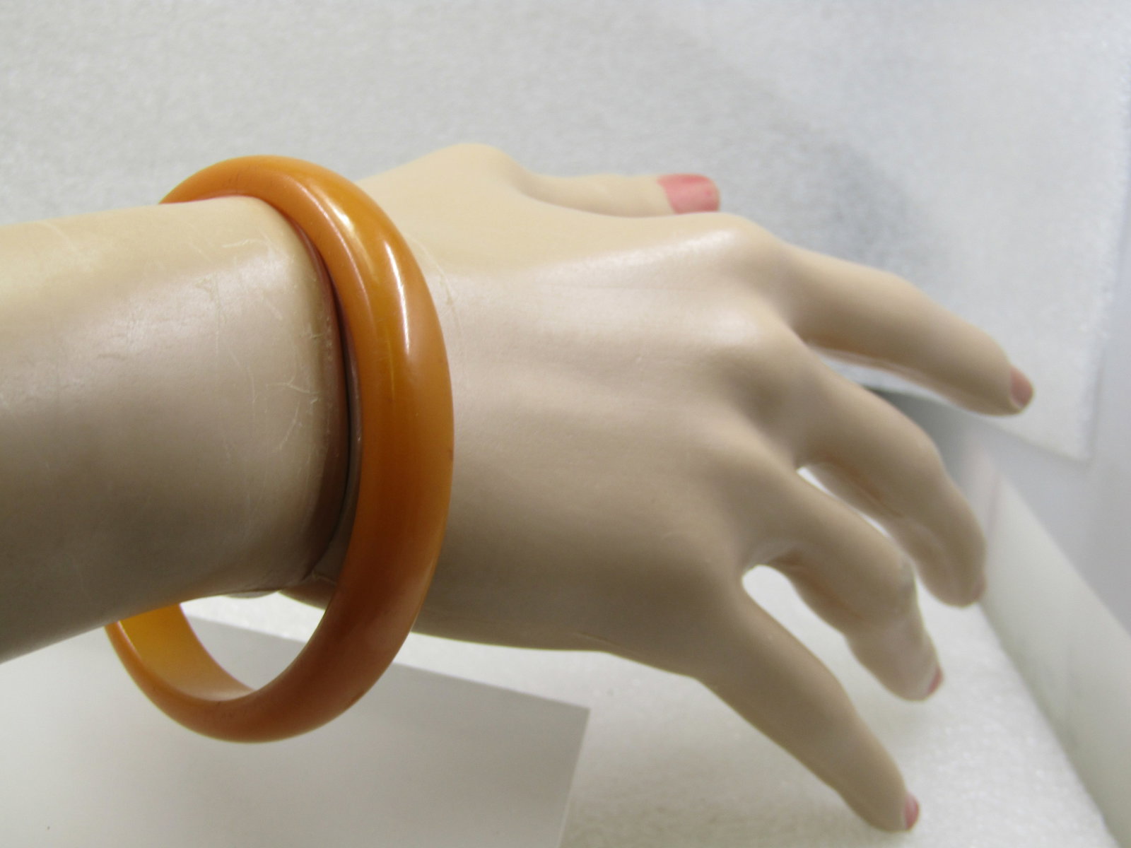 Vintage Butterscotch Lucite Bracelet, 8", 1960's - 5