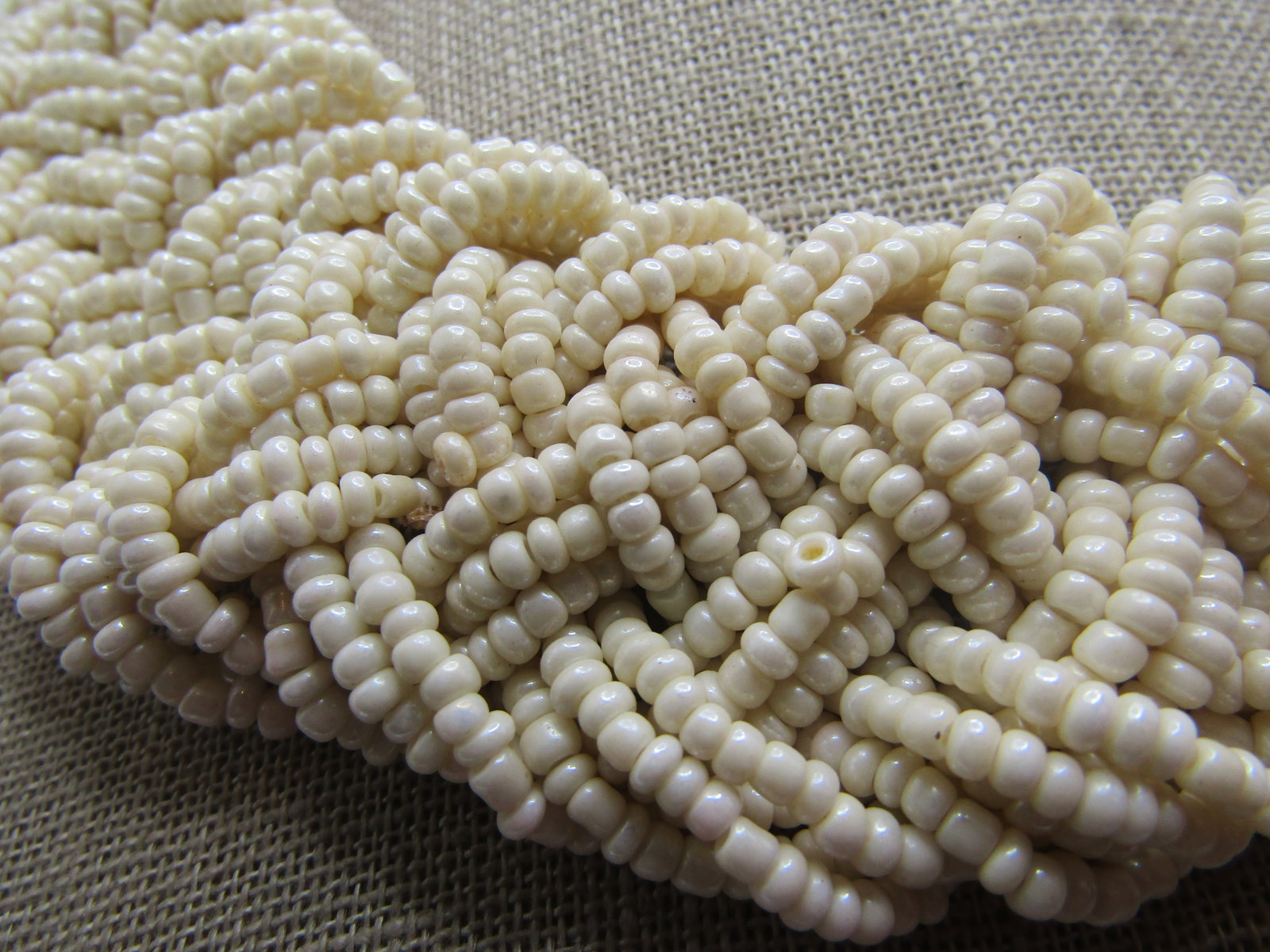 Vintage Braided White Seed Bead Necklace, 18", 1980's, 1.5" Wide - 5