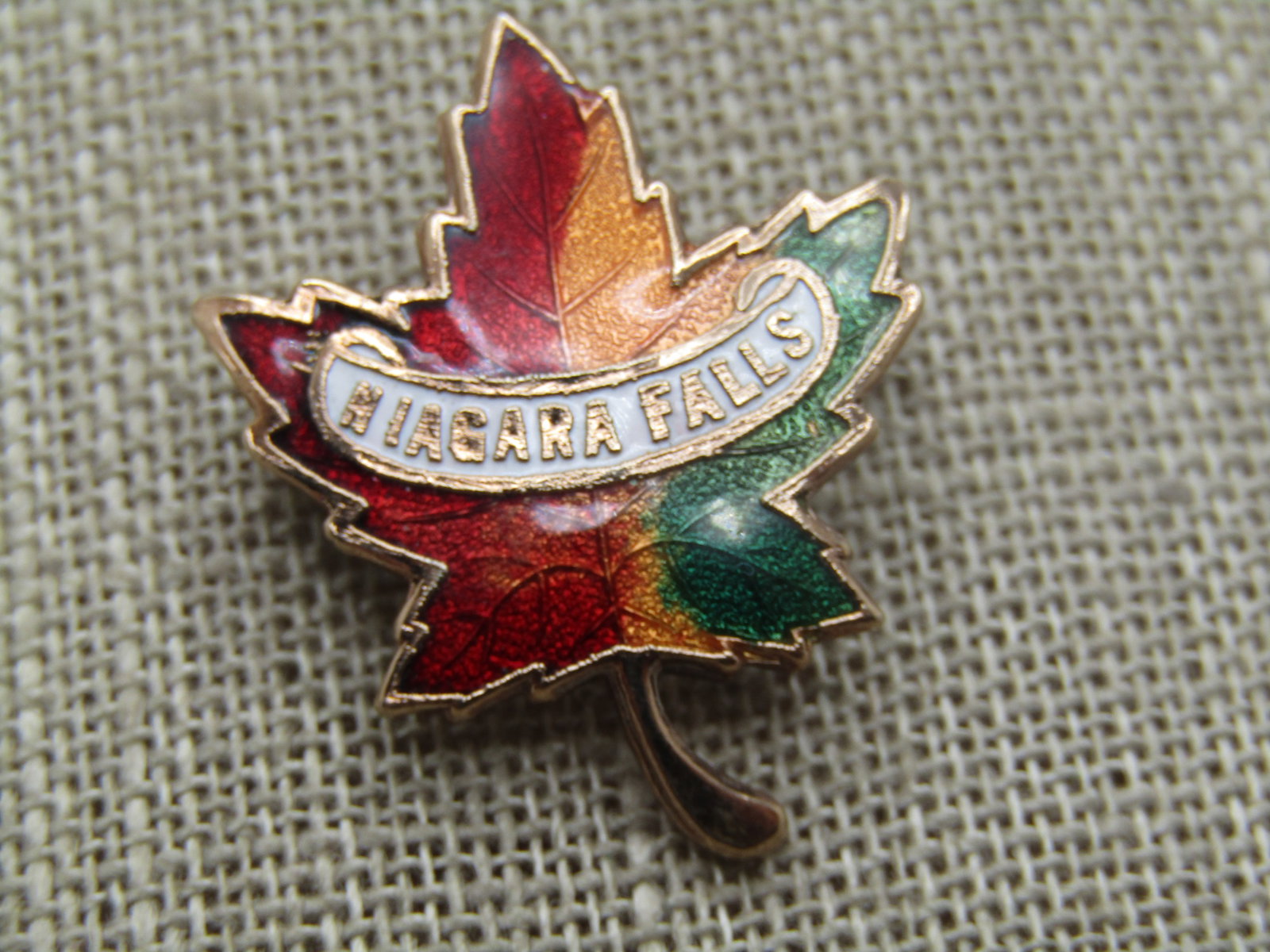 Vintage Guilloche/Enamed Niagra Falls Maple Leaf Brooch, , 1960's-1970's - 3
