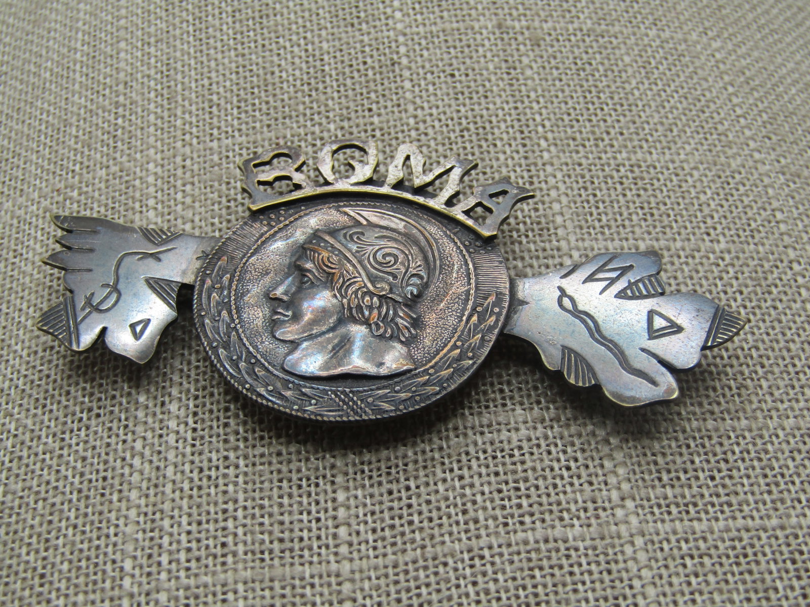 Vintage Roman Gladiator Brooch, C-Clasp, 1920's-1930's - 2