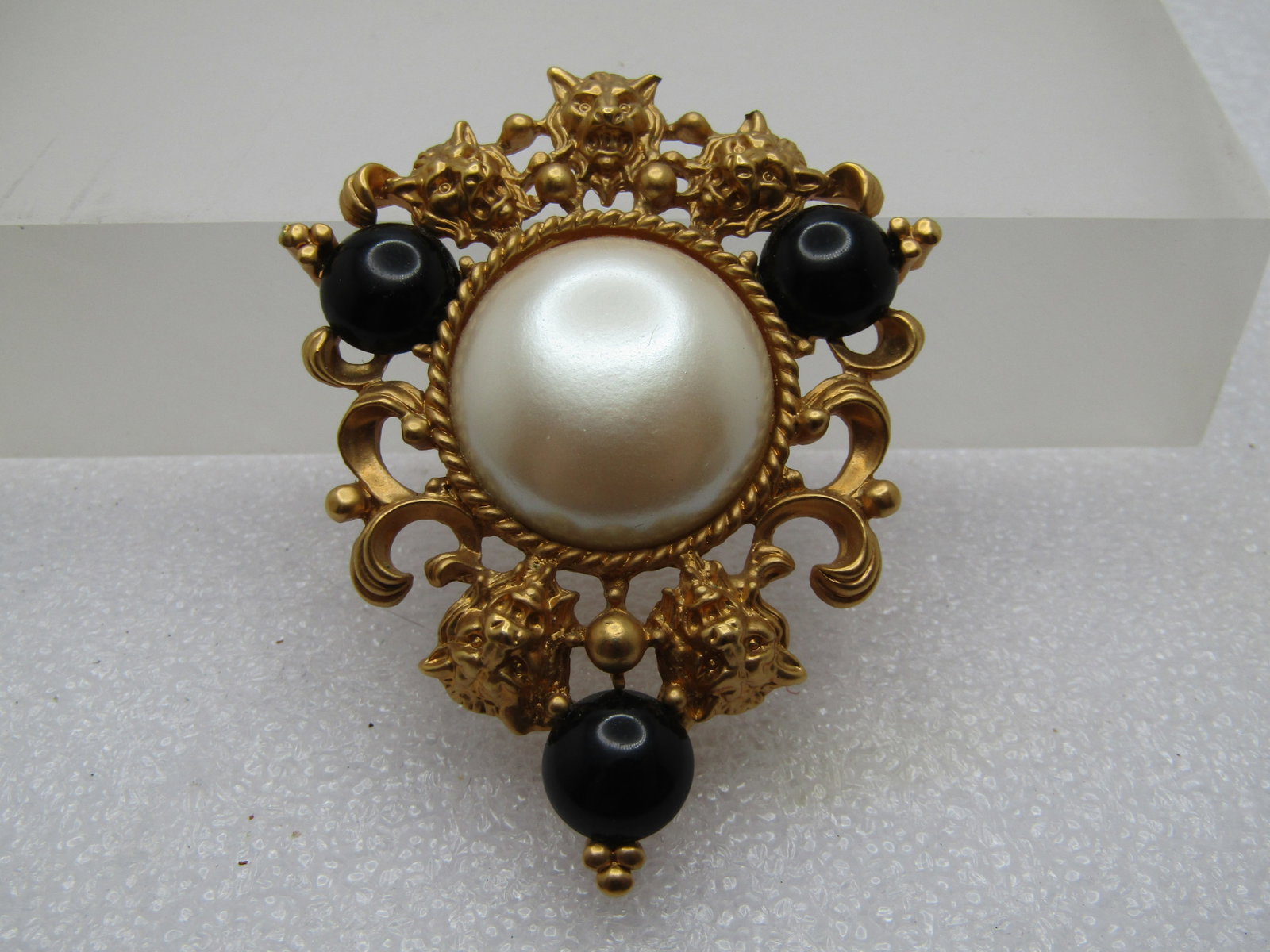 Vintage Faux Pearl Lion Heads Brooch, Signed Avon, 1980's (1 of 5)