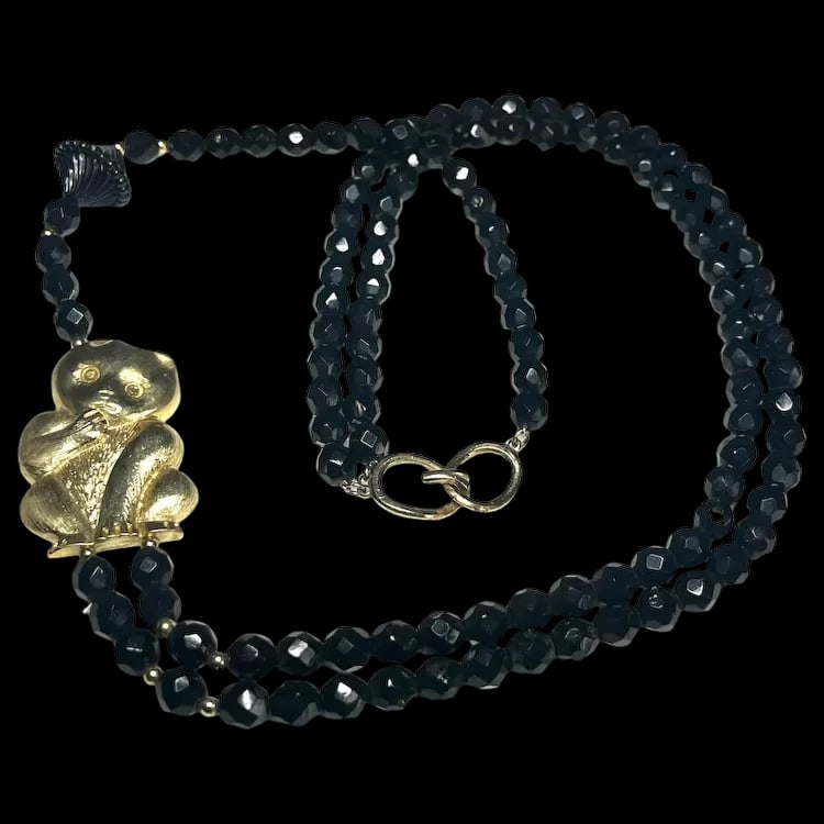 Vintage Signed Hobe Double Strand Glass Beaded Bear Necklace (1 of 8)