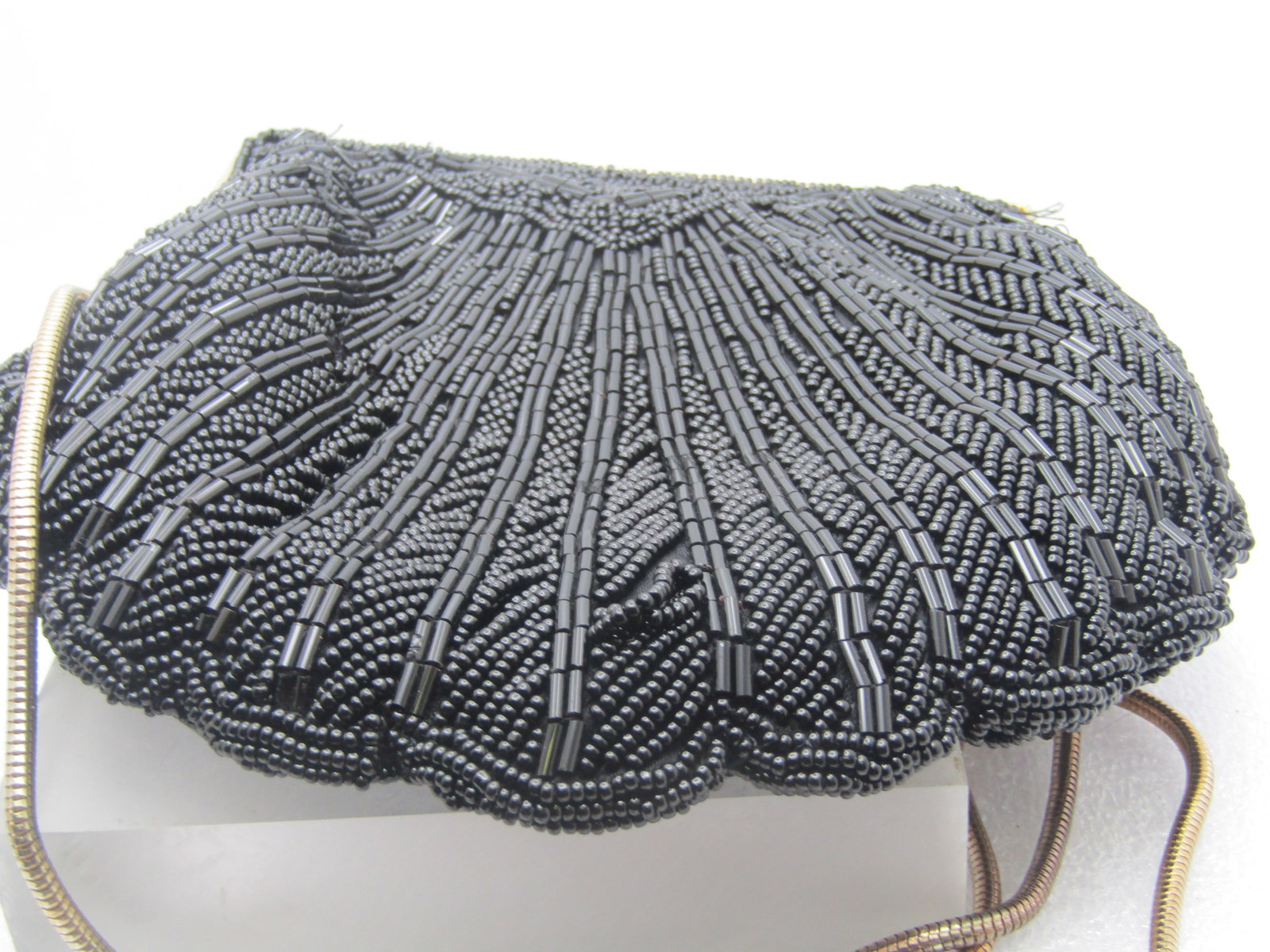 Vintage Black Beaded Shell Shaped Purse. 1980's or Earlier, Evening Bag or Clutch. - 5