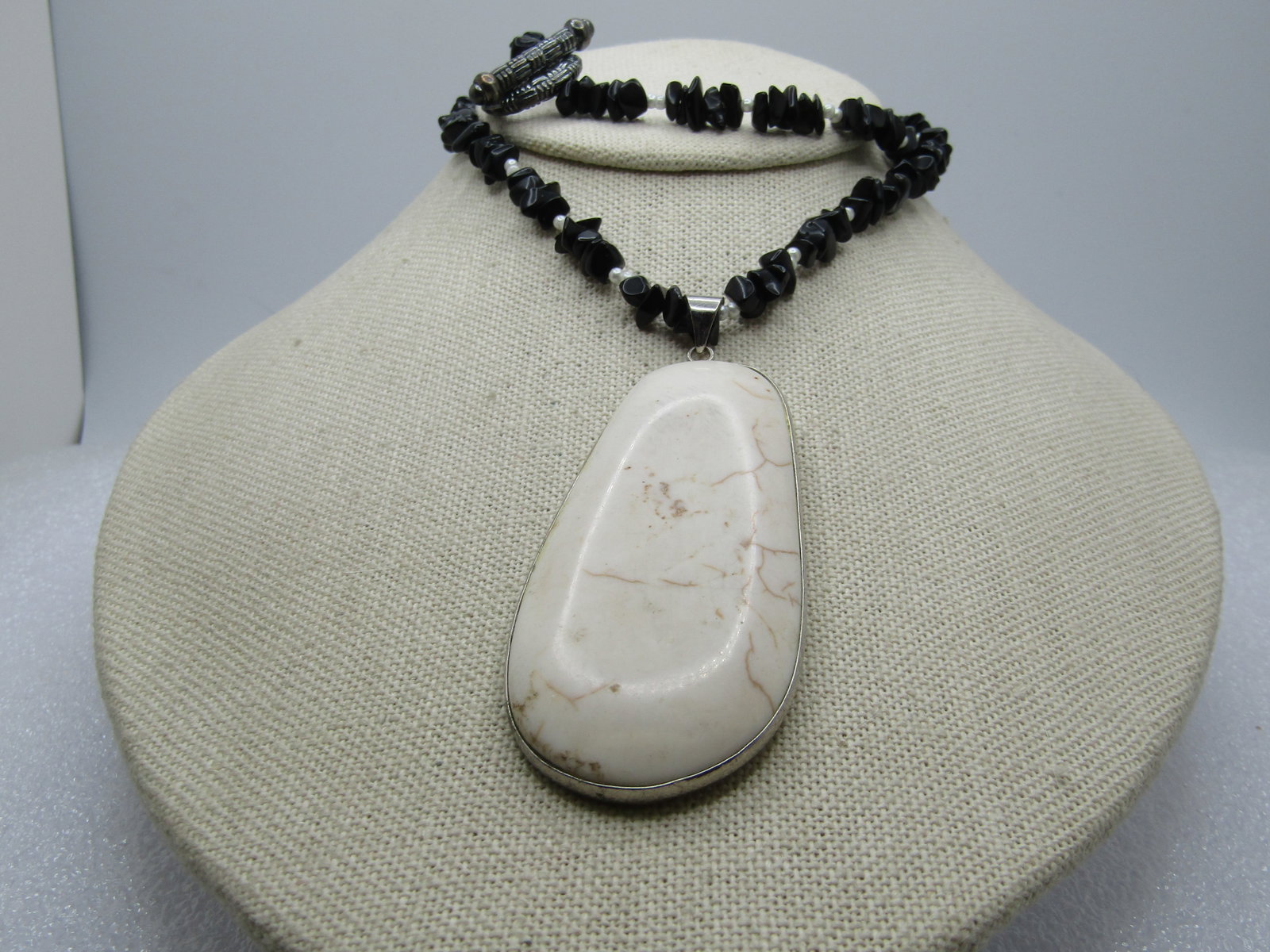 Vintage Black Nugget, Faux Pearl Agate Necklace, 22", 1980's-1990's (1 of 5)
