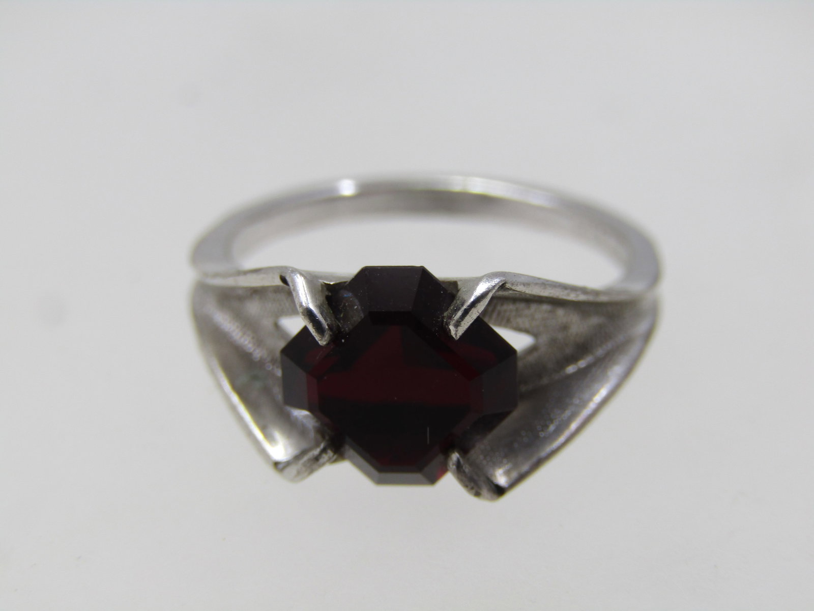 Vintage Sterling Silver Red Stone Ring, Sz. 7, Clarks & Coombs, 1960's-1970's - 4