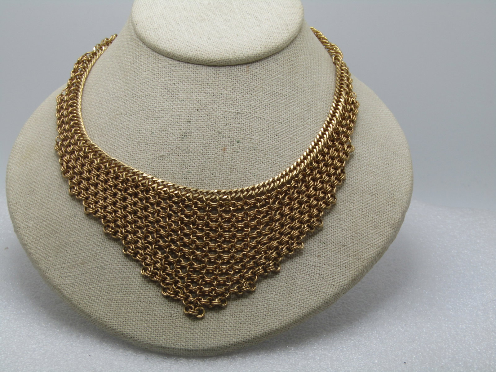 Vintage Mesh Pointed Bib Necklace 16", Gold Tone, 1980's-1990's - 3