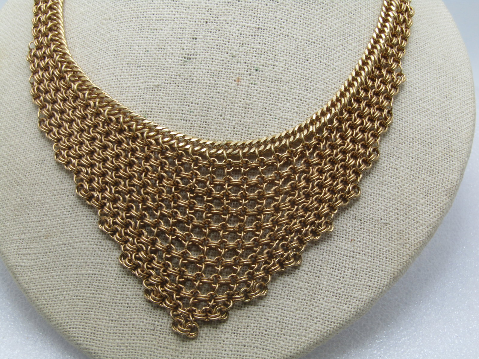 Vintage Mesh Pointed Bib Necklace 16", Gold Tone, 1980's-1990's - 5