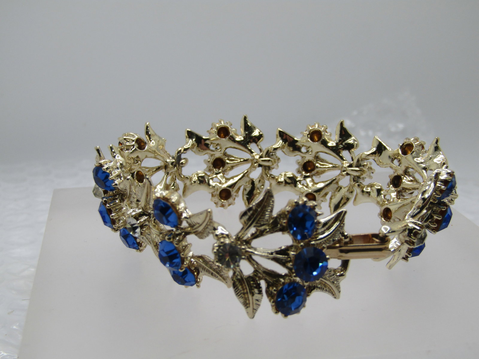 Vintage Blue & Clear Rhinestone Leaf Bracelet, Mid-Century, 7.5" (1 of 5)